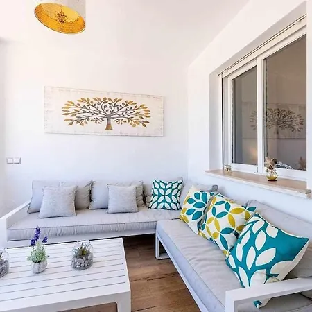 Apartman 797 - Lujoso En Arroyo Con Piscina